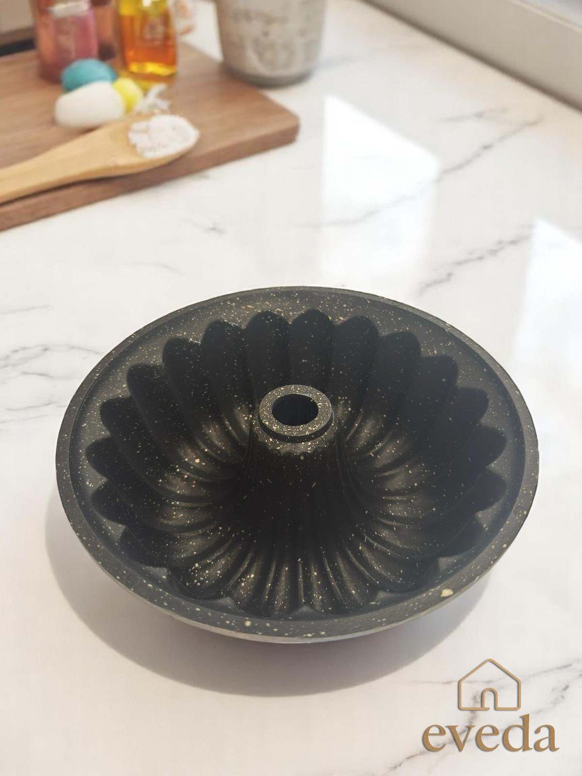 Eveda Döküm Sık Dilimli Kek Kalıbı 26 cm Yeşil